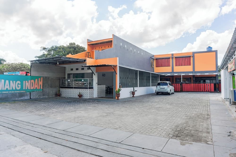 OYO 94066 Homestay Jaya Putri 1 Syariah