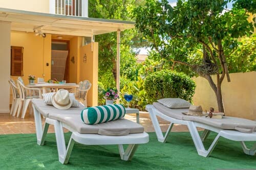 Bella in Alc dia With 3 Bedrooms and 2 Bathrooms