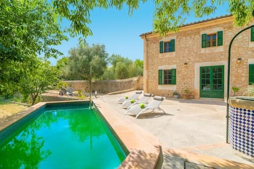 Son Paparra in Inca With 2 Bedrooms and 2 Bathrooms