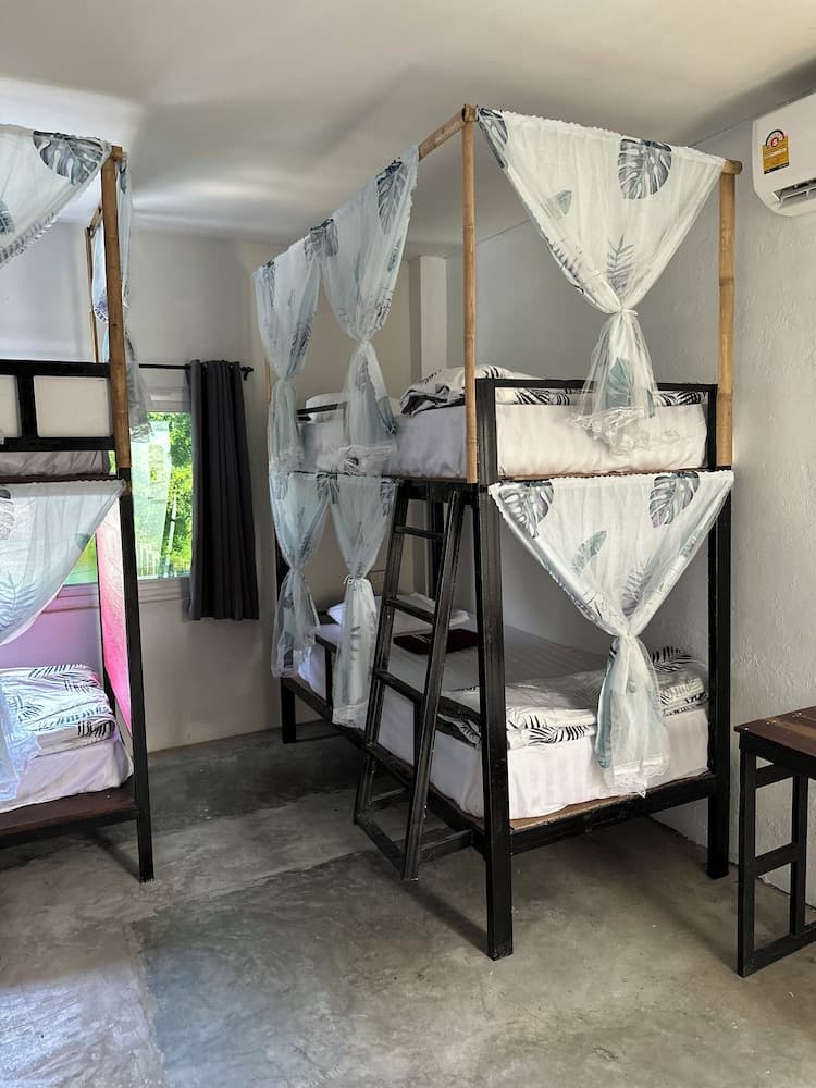 MBAR HOSTEL HAAD RIN