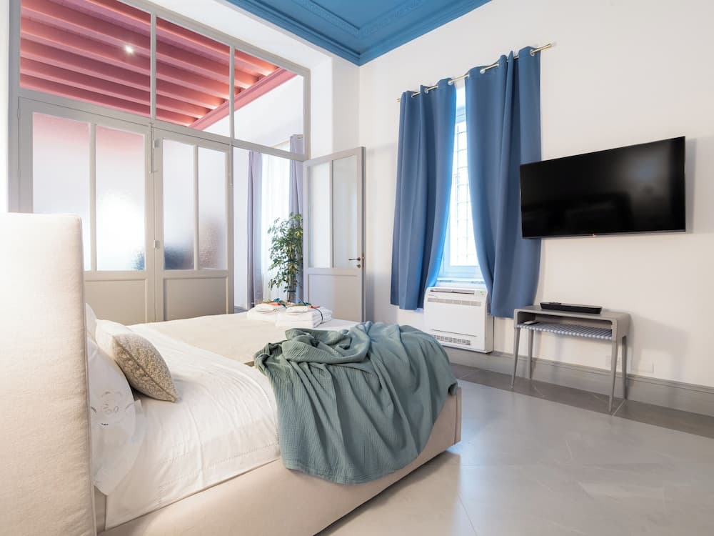 Palazzo Santa Ninfa - Luxury Mansion