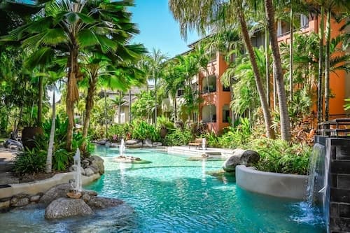 Tropical Paradise Cairns - 9 Pools Gym BBQ