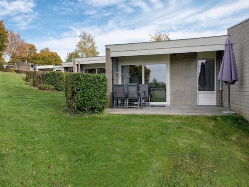 Bungalow With Sauna Near Valkenburg