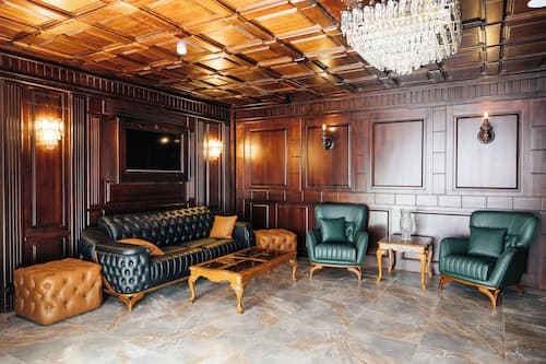 RiverInnHotel