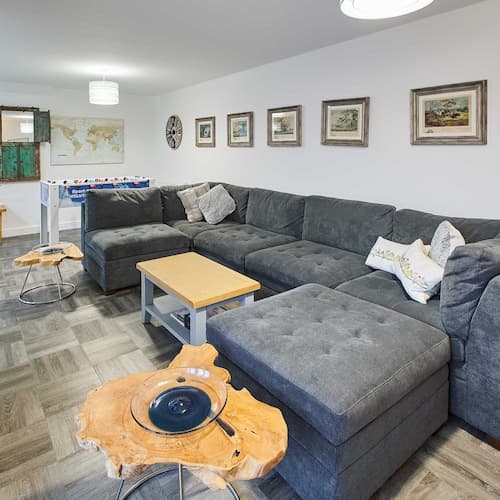 Host Stay Blayshaw House