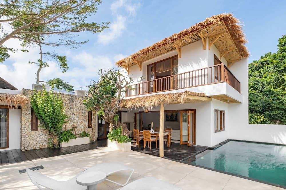 Peaceful Luxe Villa near Beach in Pecatu