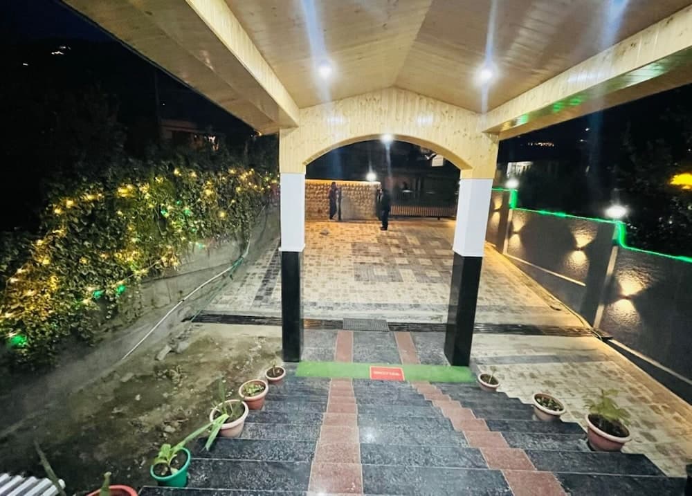 Konaklama yeri girişi