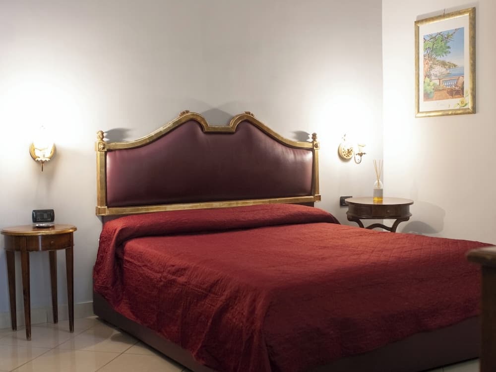 HOTEL SERENA