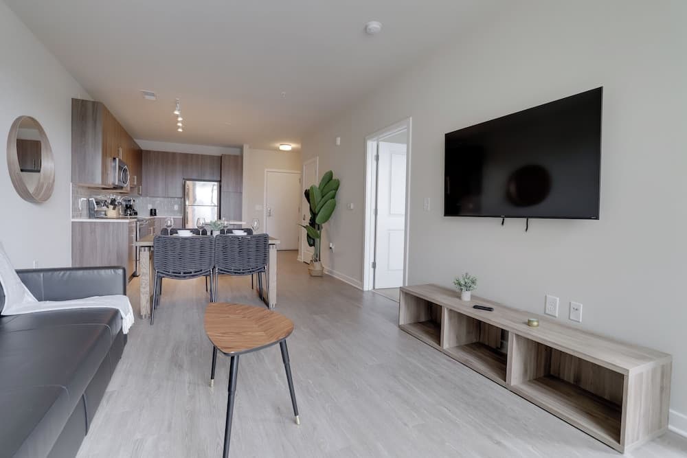 Stylish One-Bedroom Apt in Alexandria