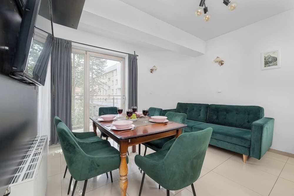 Zakopane 3-bedroom Apartment by Renters