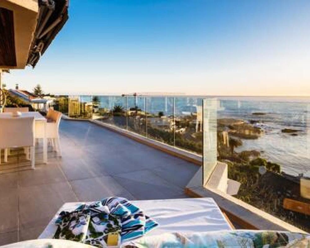 Stylish Penthouse w Private Pool and Parking Houghton Penthouse