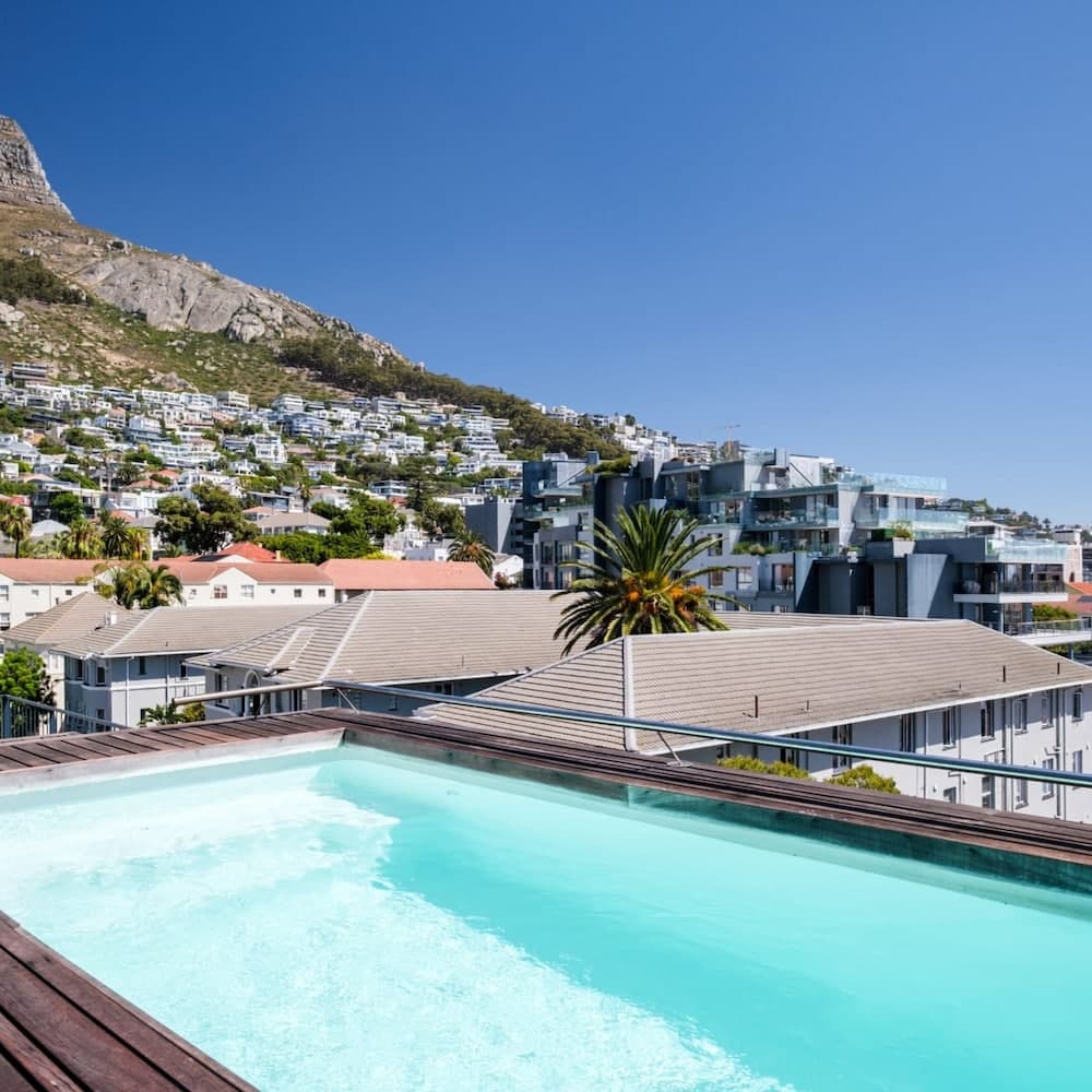 Incredible Penthouse w City Mountain Views Belle Vue Penthouse