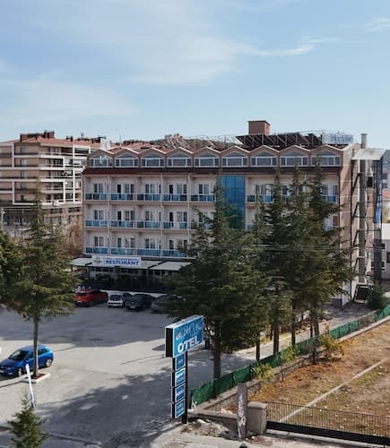 Blue Lake Otel