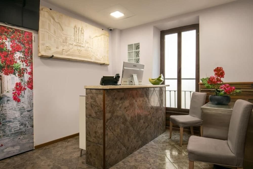 Consoli Romani Vatican Rooms