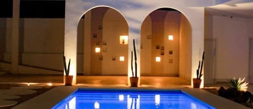 Roka Hotel Boutique