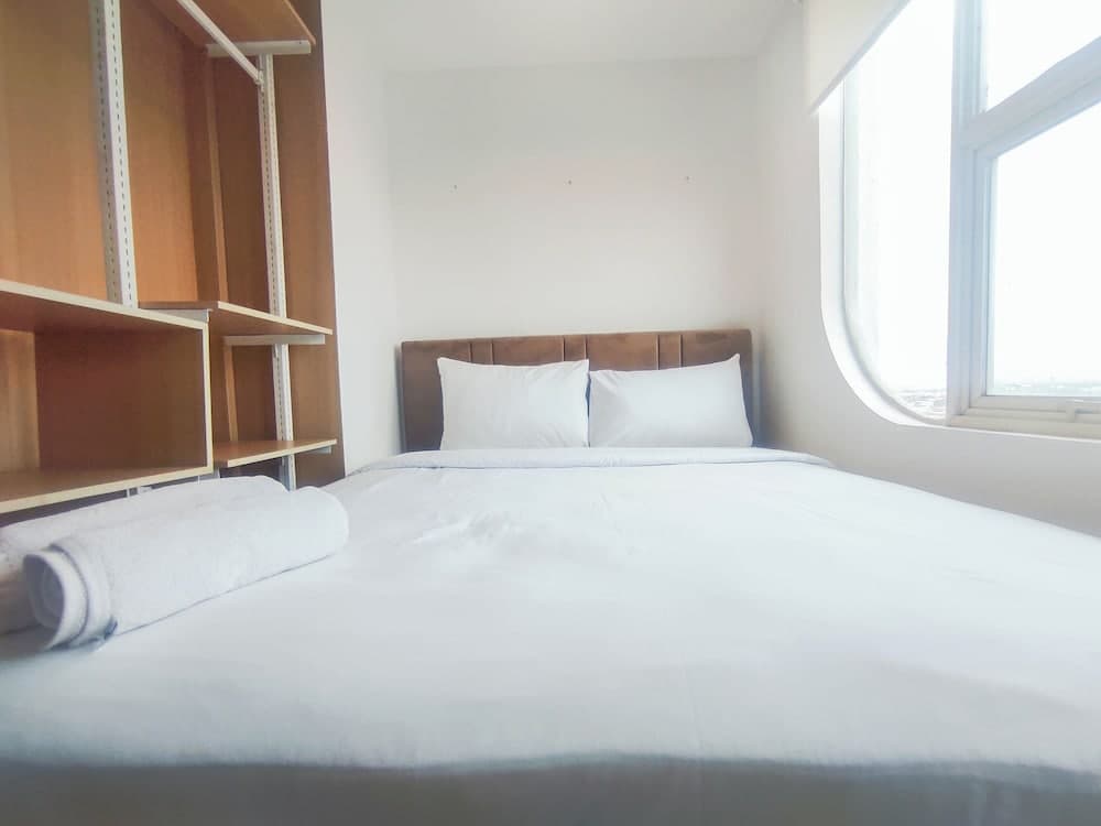 Modern And Comfy Studio (No Kitchen) At The City Square Apartment