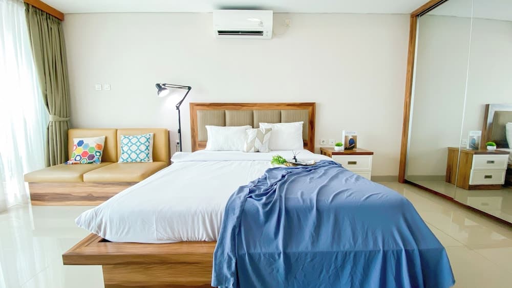 Big And Comfy Studio At Kemang Village Apartment