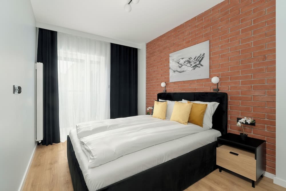 Modern Apartment With Parking by Renters