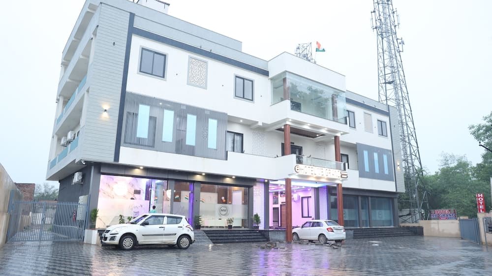 Hotel MB Grand