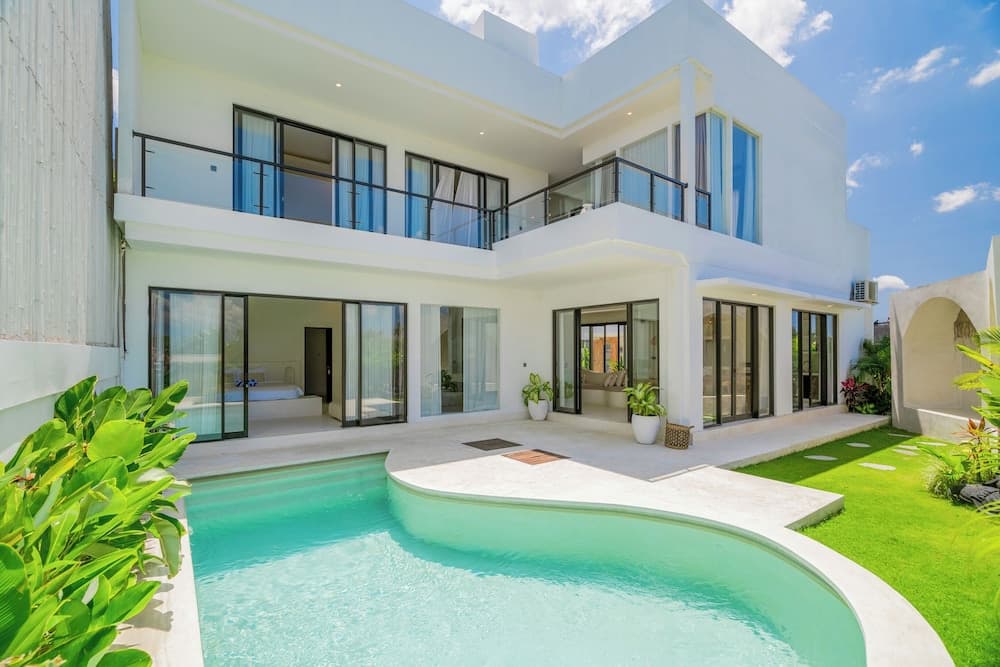 Aurelia Villa by Betterplace