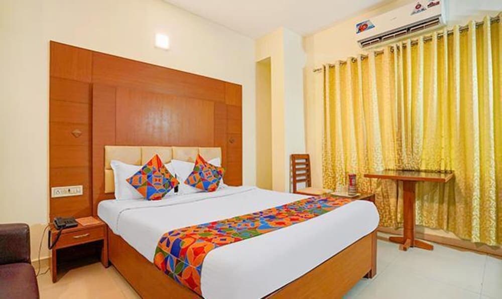 Fabhotel The Green City