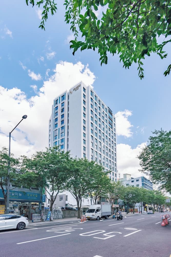 CentralViewSuite Residence Myeongdong