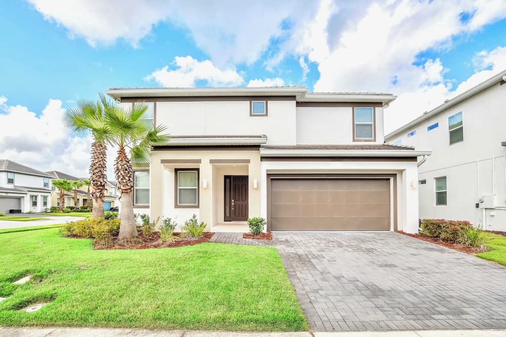18 Guest Resort Home - Near Disney