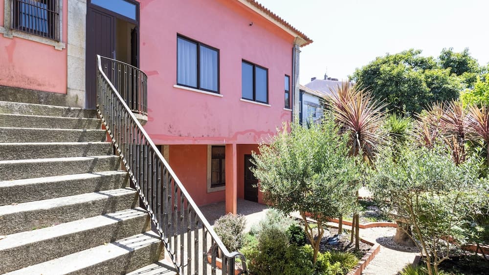 Guesthouse Bonjardim