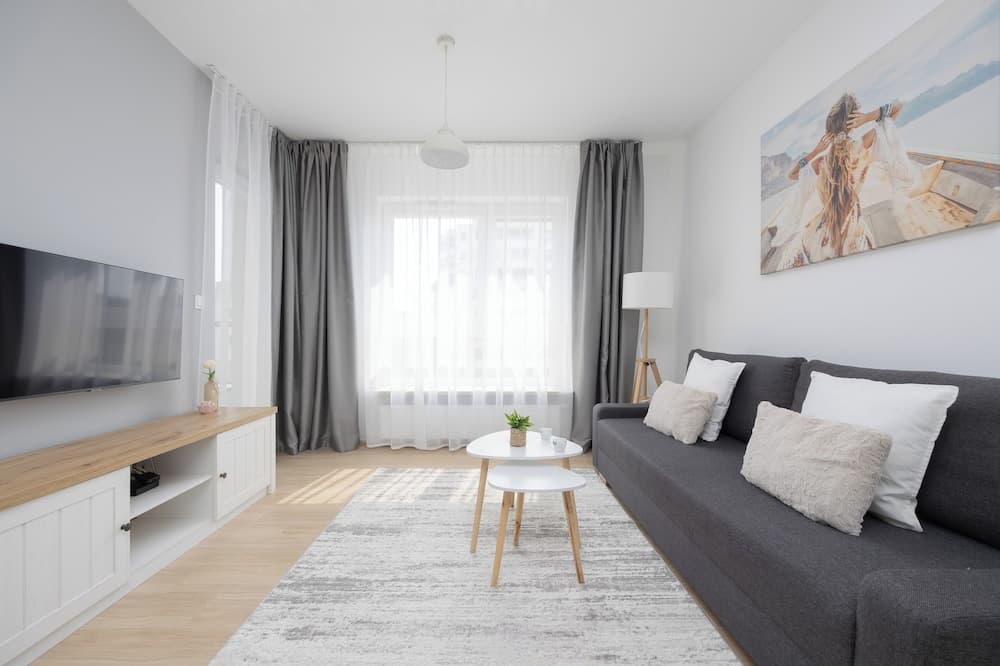 Warsaw Apartment With Balcony by Renters