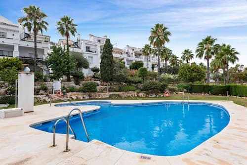 Amazing Pool and Garden Apartment by Costarentals - Ref 253