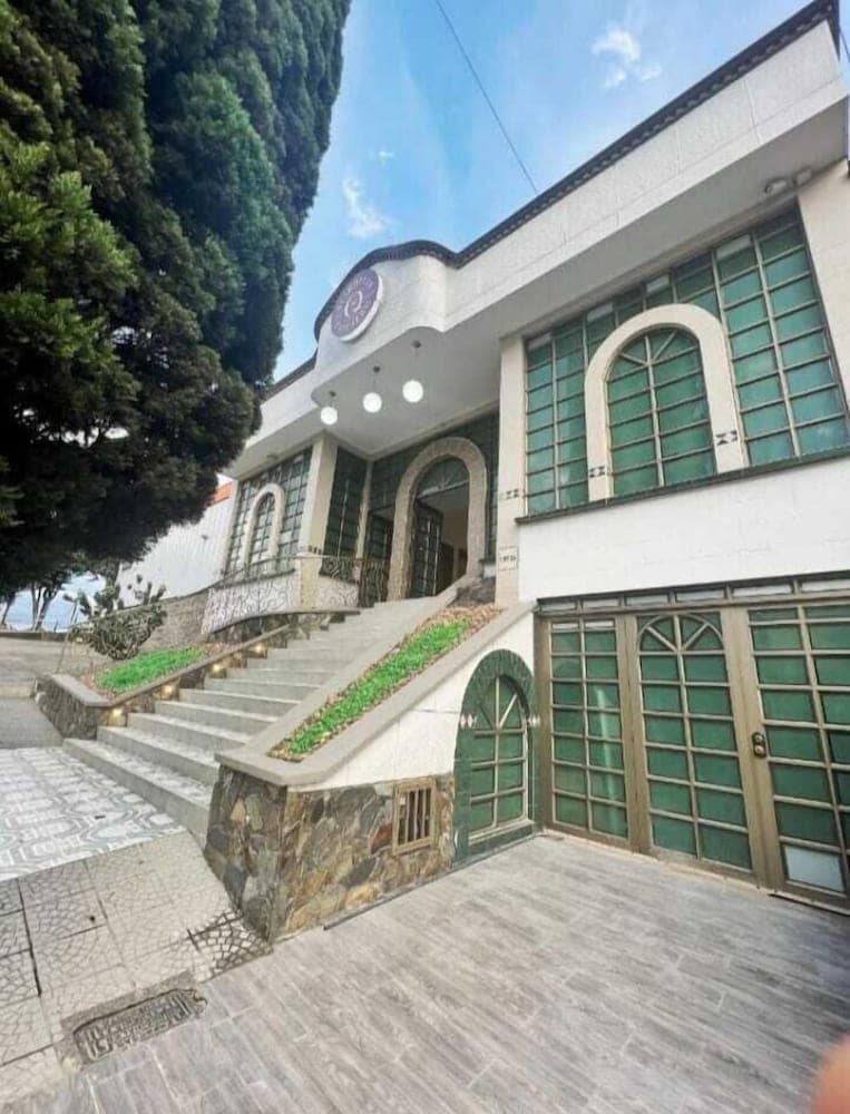 hotel atardecer cafetero