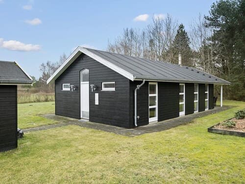 4 Star Holiday Home in Hals