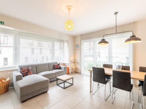 Apartment Nieuwpoort Near Sandy Beach