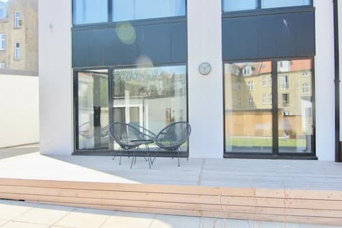 Fantastic Apartment w Private Terrace
