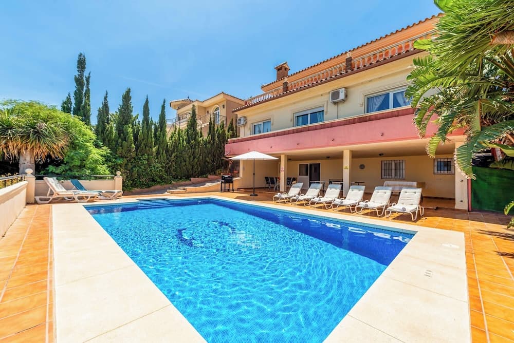 Villa Torrequebrada