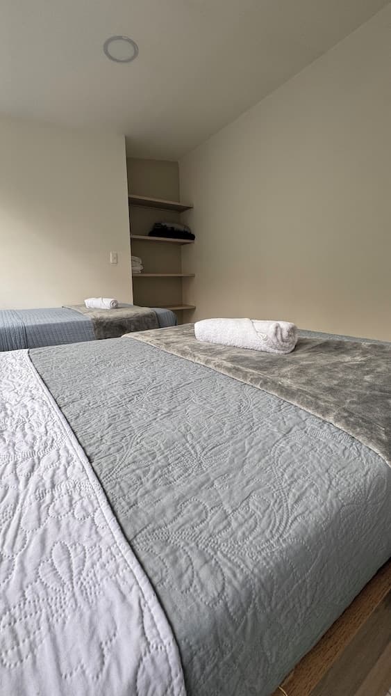 spacioso Apartamento en el Poblado by Hoost 704