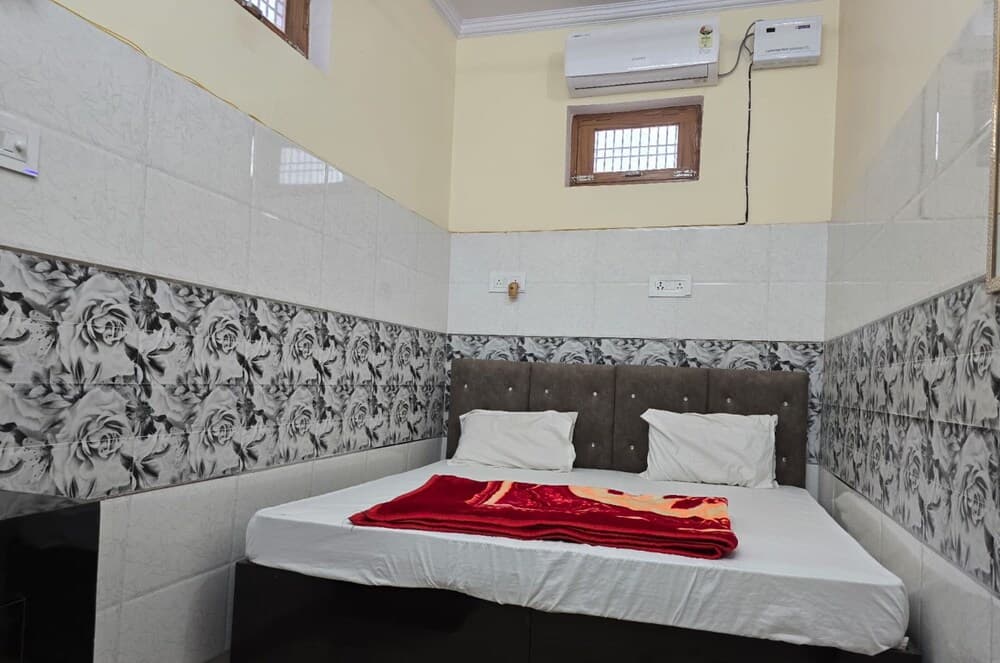 Hotel Jyoti stay inn Ajodhya