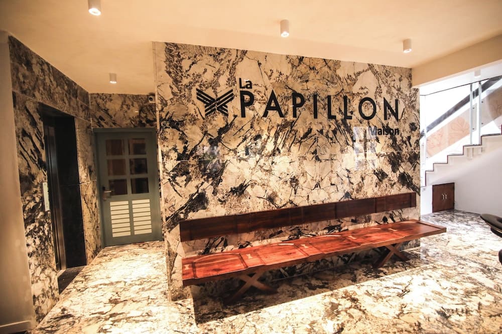 La Papillon Maison