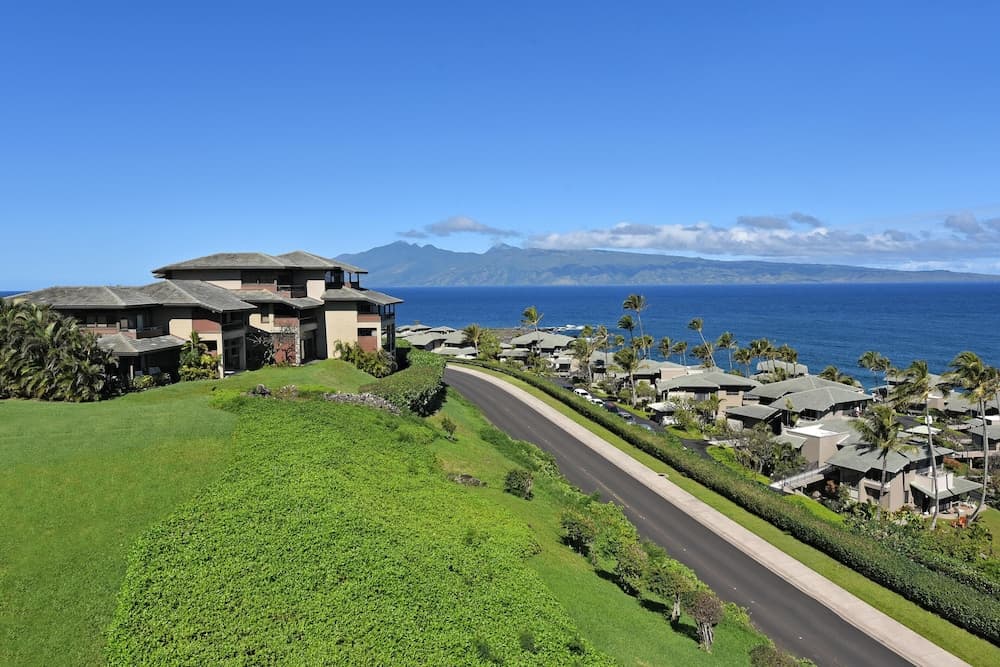 Kapalua Ridge Villas 1011
