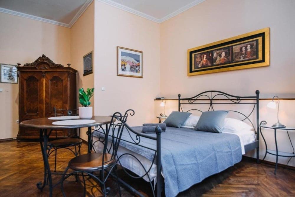Apartments Amoret