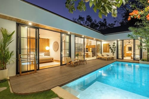 Villa Capture