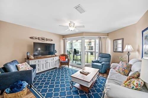 Gulfside Townhome 32 Beachfront Townhouse w Pool