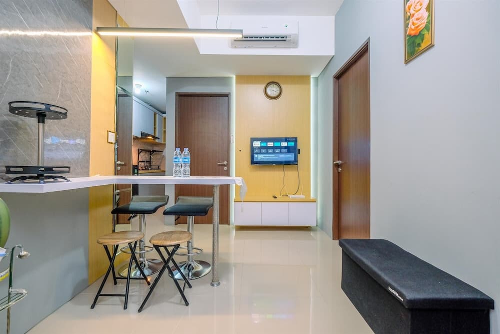 Best Homey And Nice 2Br At Transpark Juanda Bekasi Timur Apartment