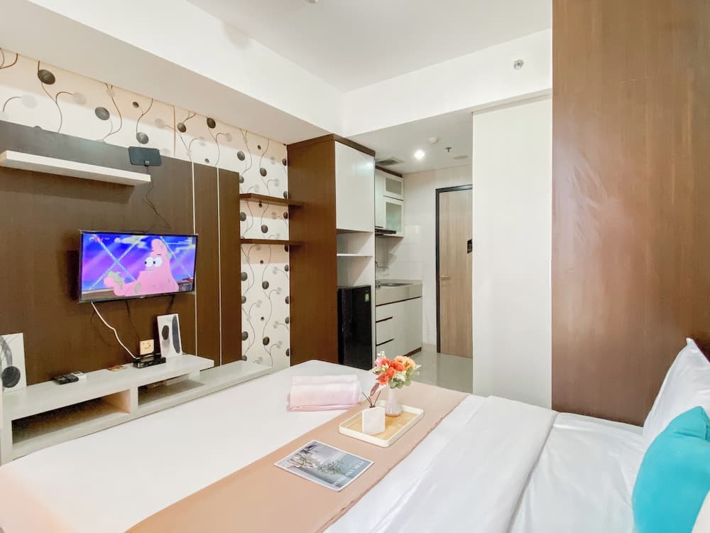 Simply Look Studio Monroe Tower Apartment