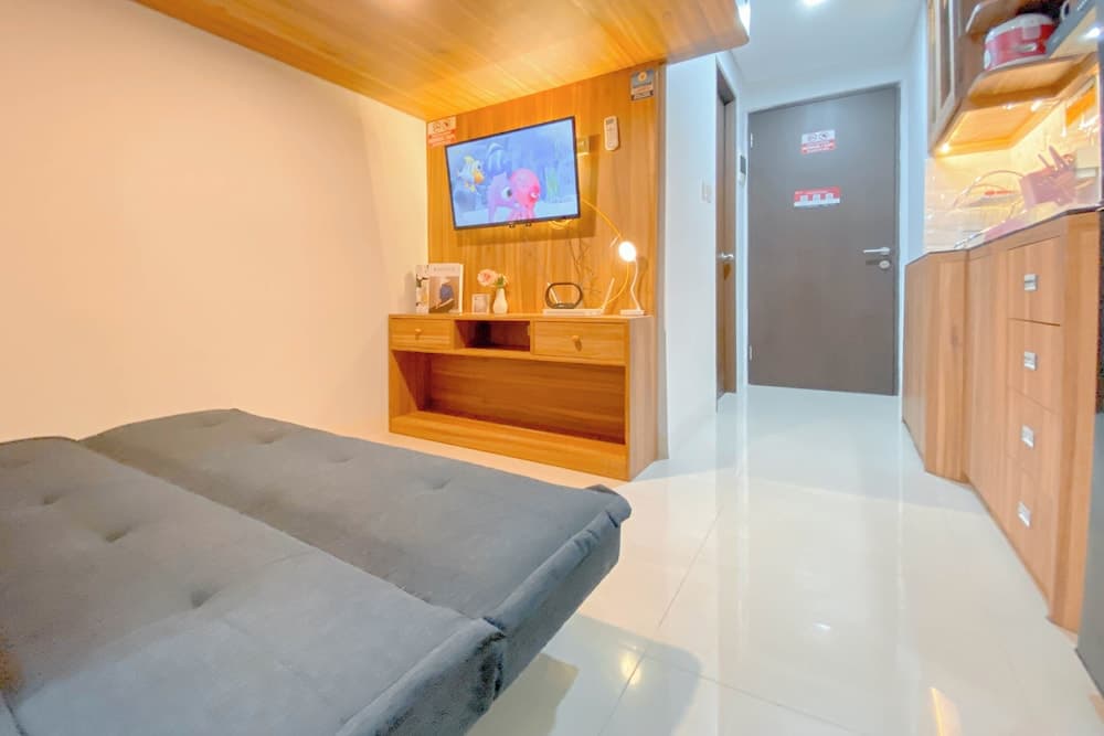 Studio At Transpark Juanda Bekasi Timur Apartment