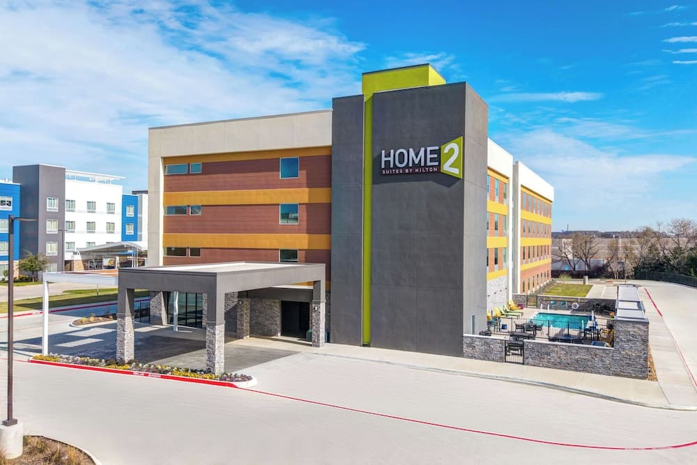 Home2 Suites Dallas I-30 Cockrell Hill