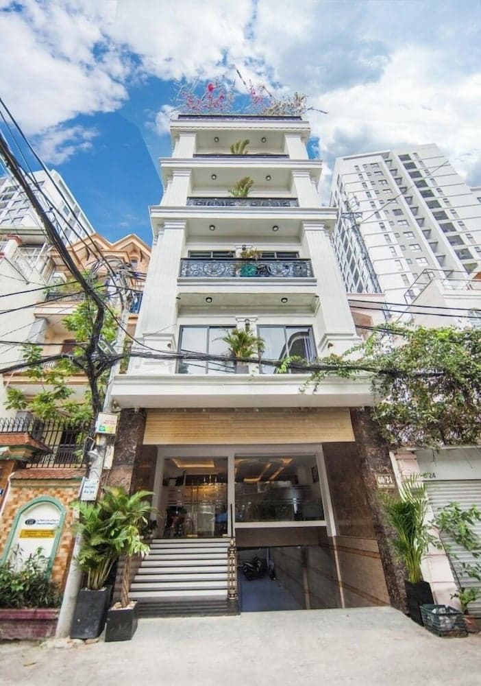 The Passion Airport Hotel Apartment