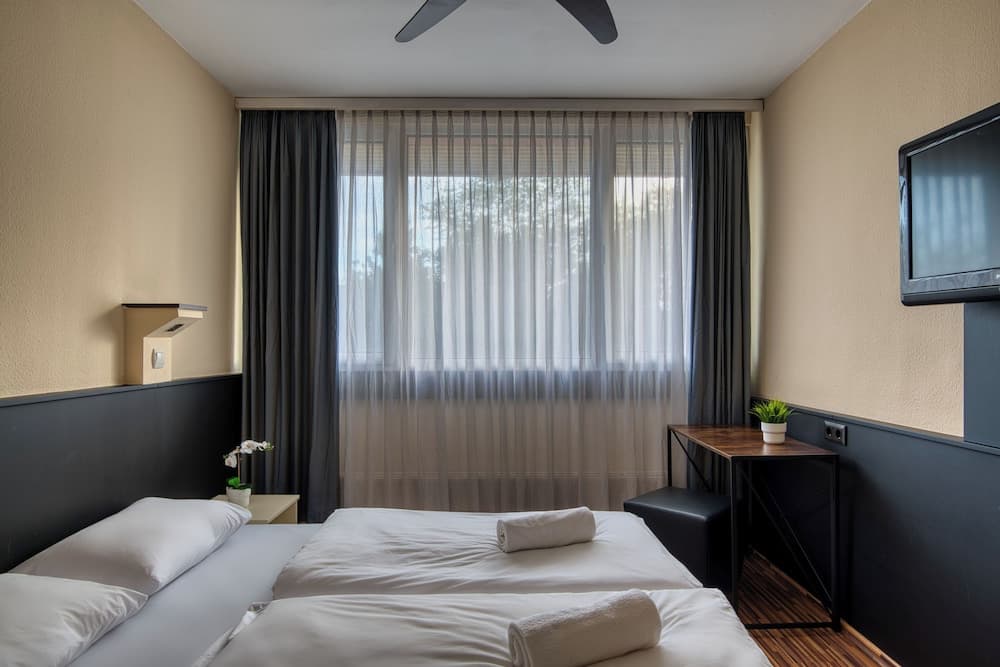 City Budget Hotel