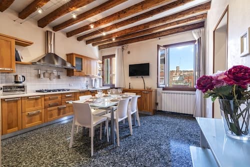 Al Campanile View Terrace by Wonderful Italy