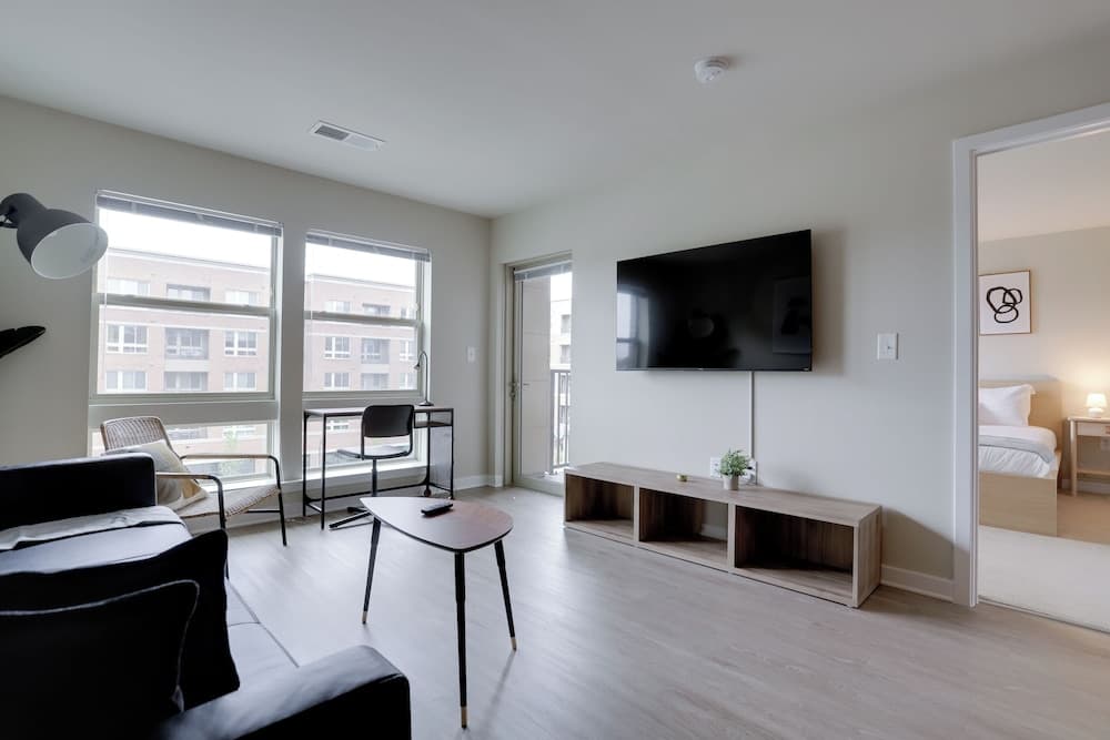 Cozy Alexandria Apartment